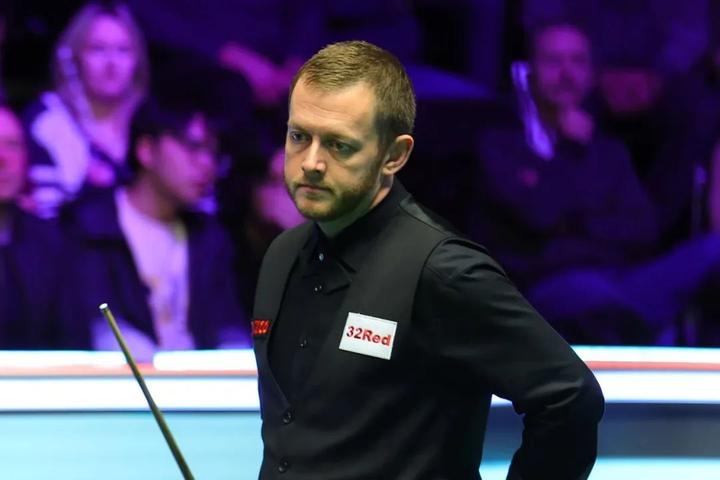 正是这种坚 正是这种坚